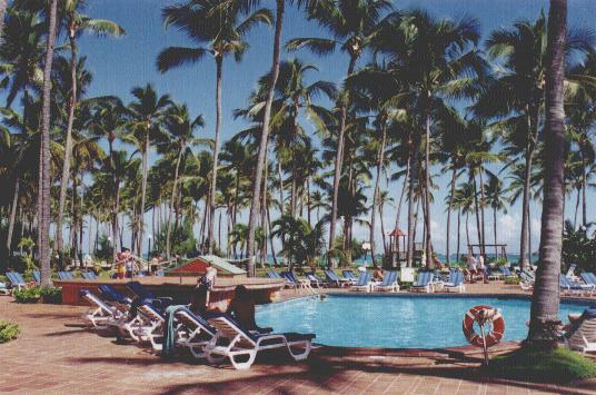 poolnorth.JPG (52501 bytes)