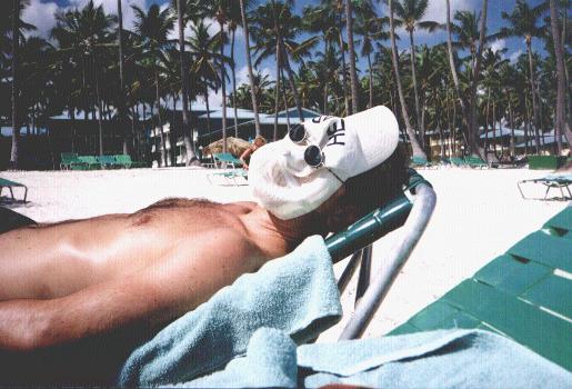 relax.JPG (41106 bytes)